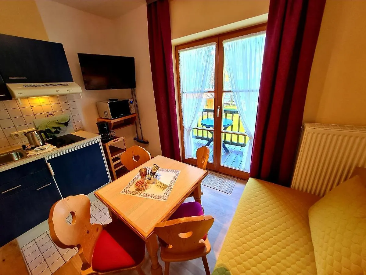 Apartment Appartementhaus „die Kuh am See“  Schliersee