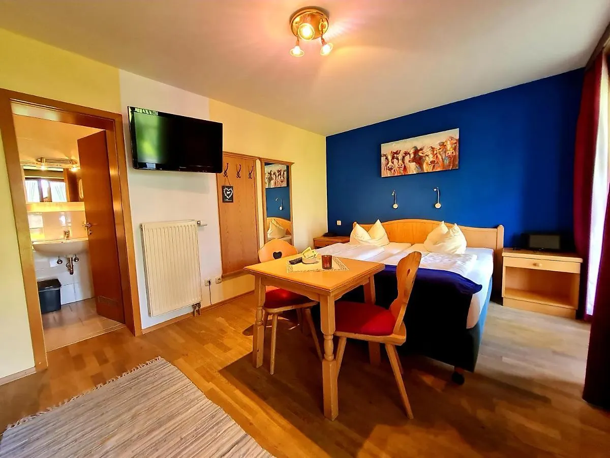 Apartment Appartementhaus „die Kuh am See“  Schliersee