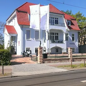 https://haus-am-see.find-berlin-hotels.com